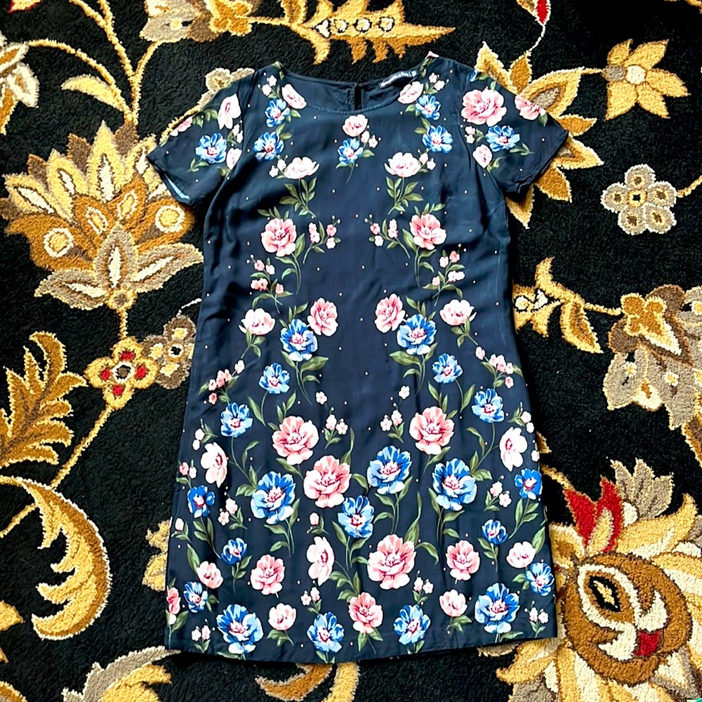 Abercrombie & Fitch light dress